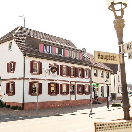 Hotel Loewen Eggenstein-Leopoldshafen Eksteriør billede